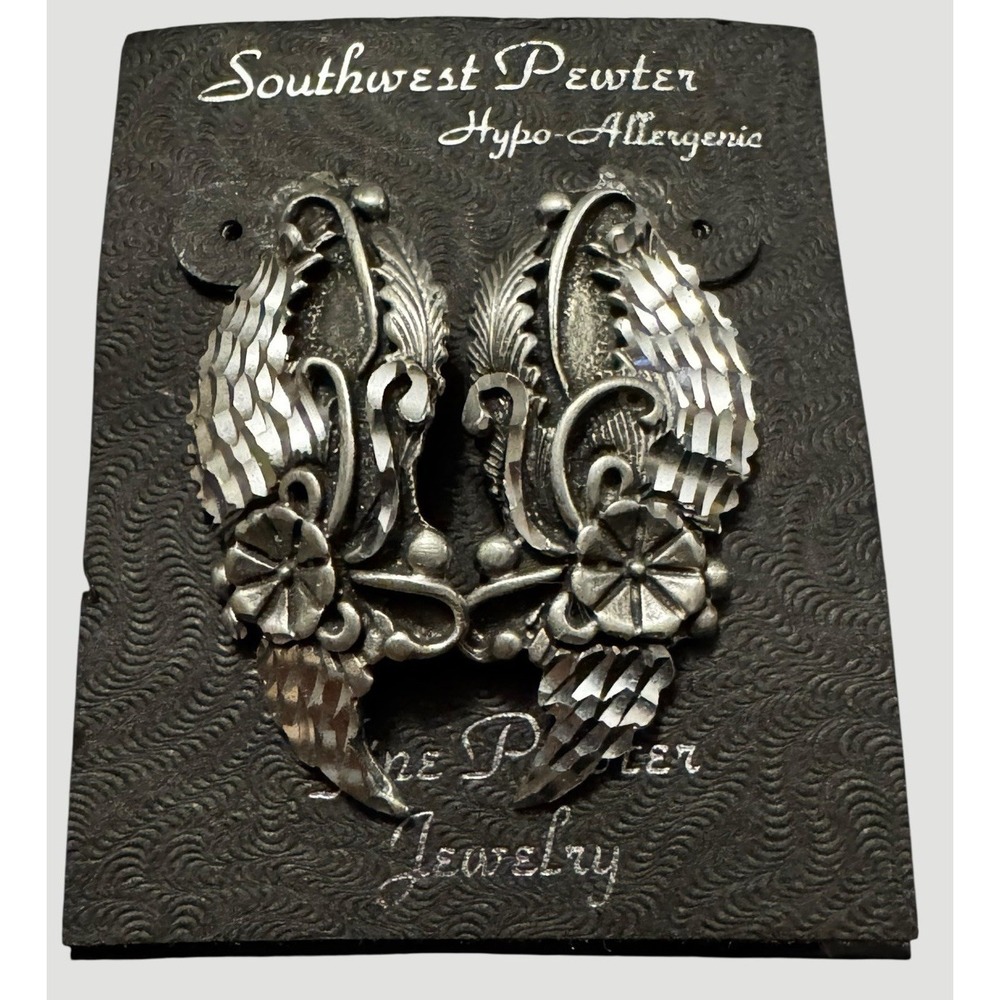Southwest‎ Pewter Floral Post Earrings 1.5"